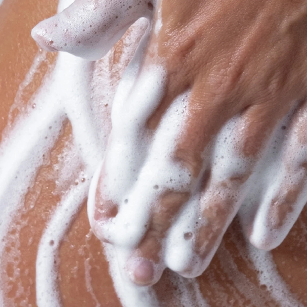 Sylvan Vanilla Hand & Body Wash – applied to skin