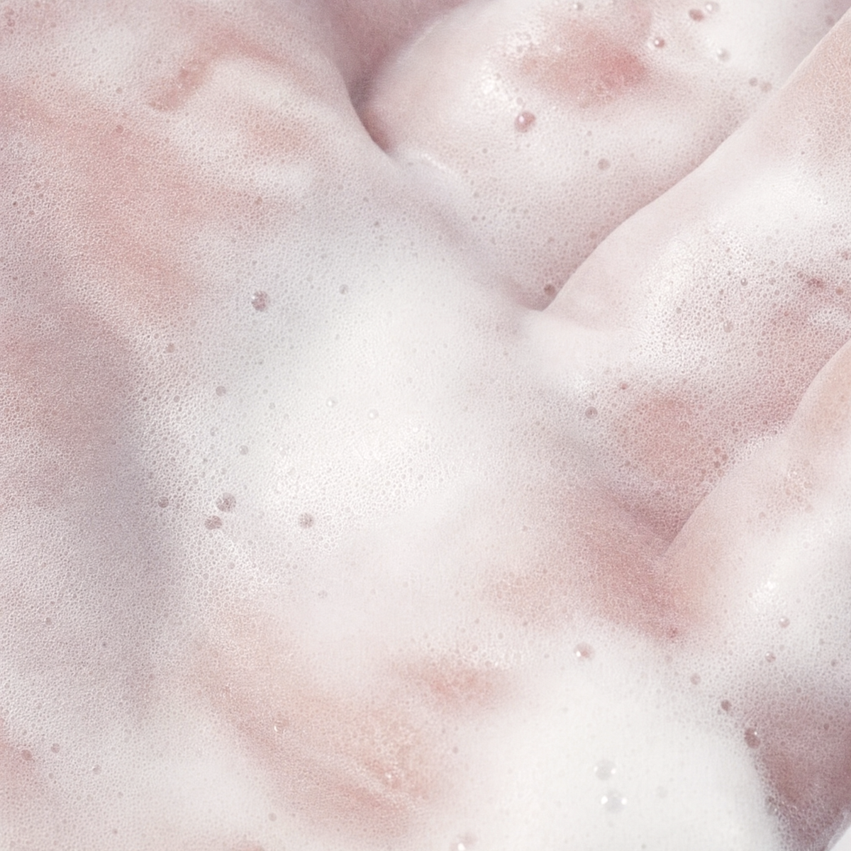 Maté Leaf Clarifying Facial Wash lather on hand