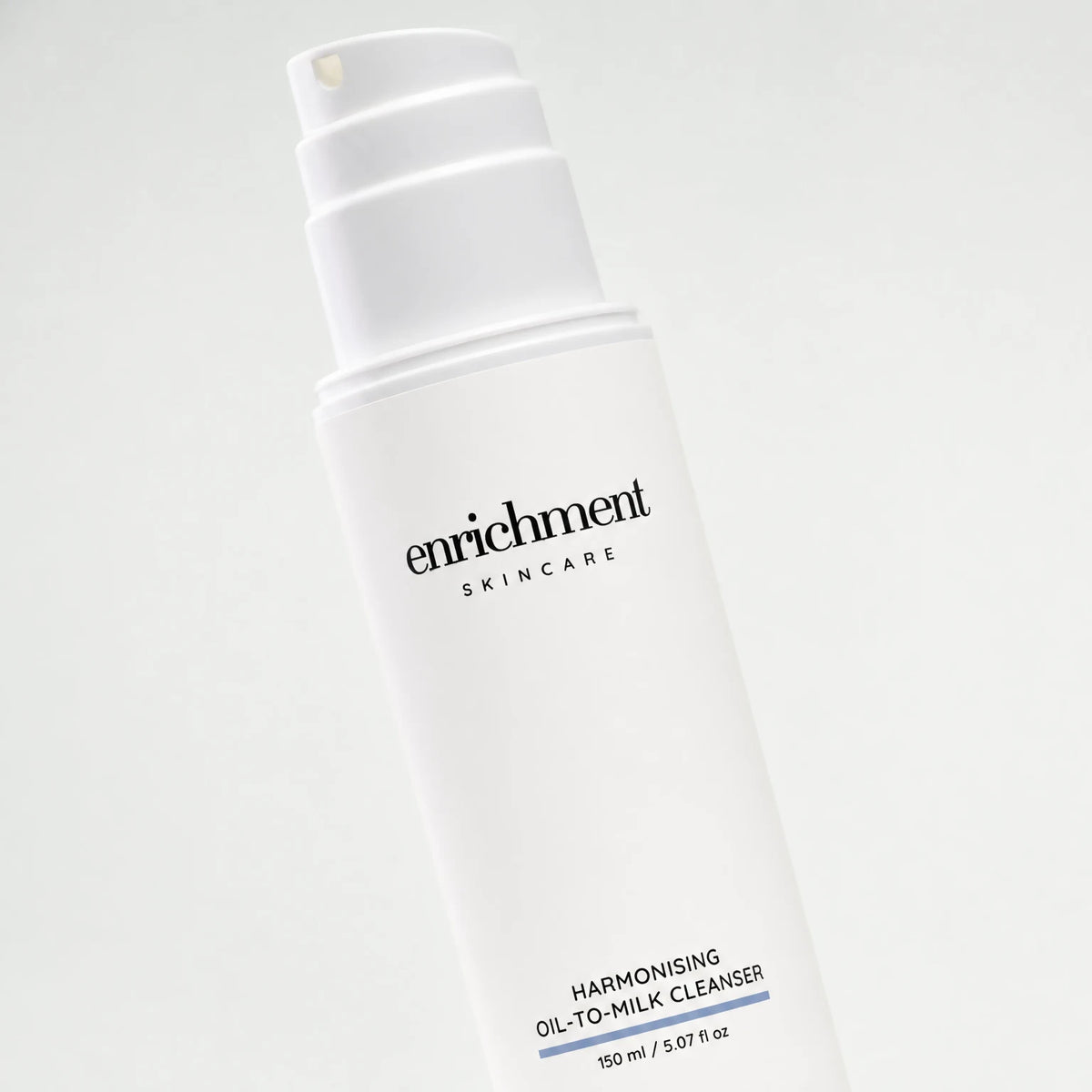 Harmonising Oil-to-Milk Cleanser – packaging close-up