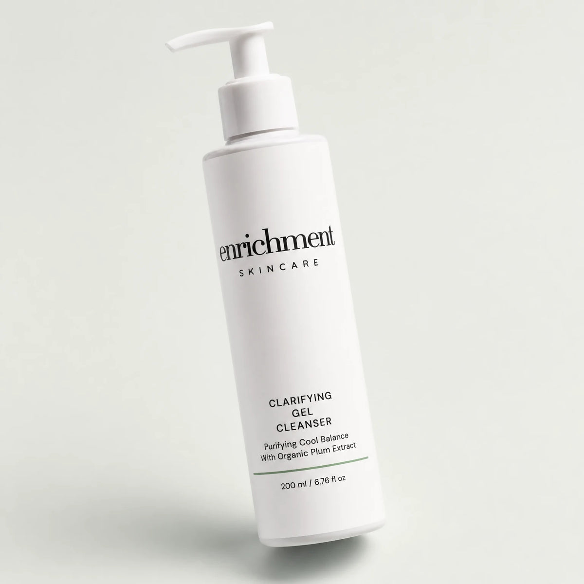 Clarifying Gel Cleanser – packaging close-up