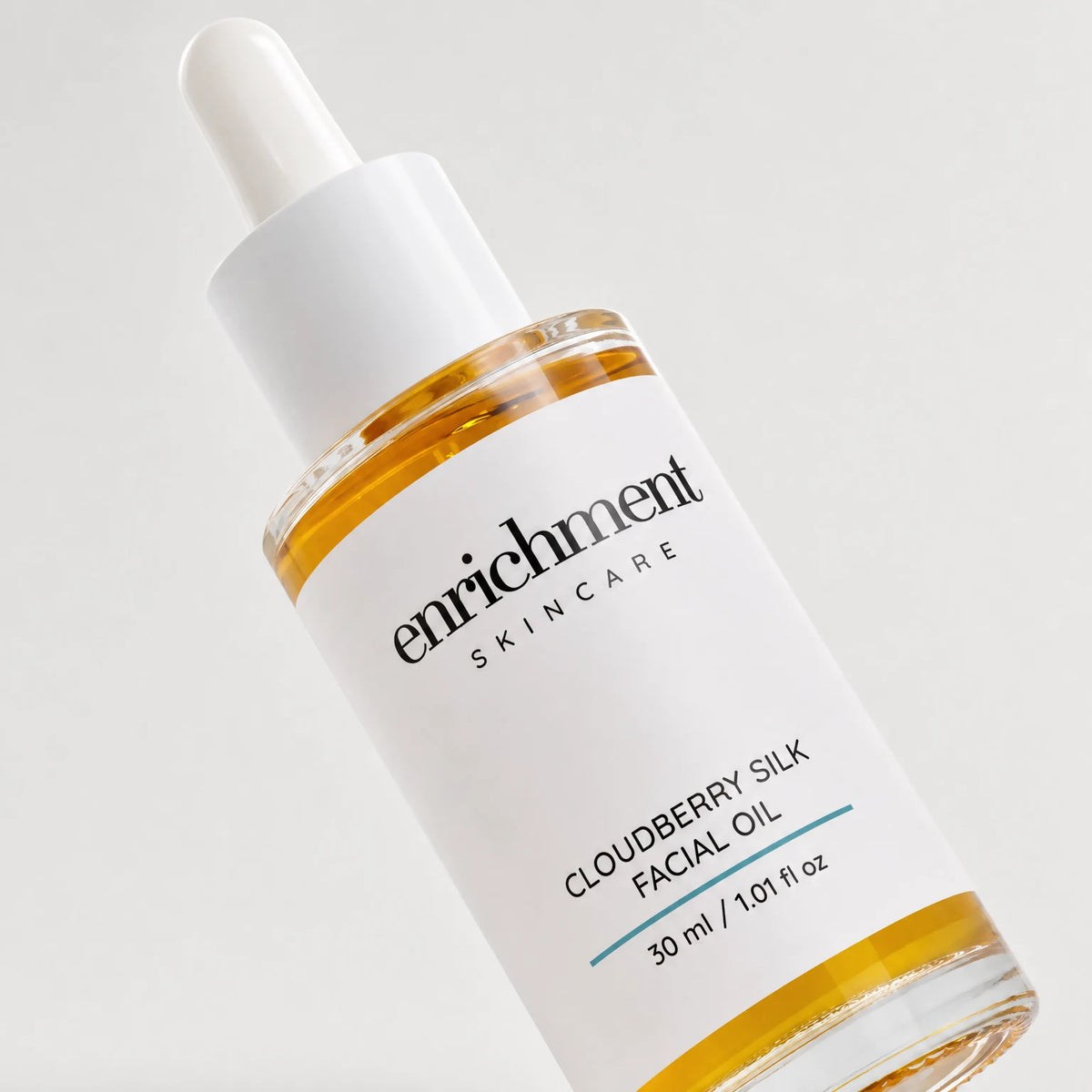 Cloudberry Silk Facial Oil – packaging close-up