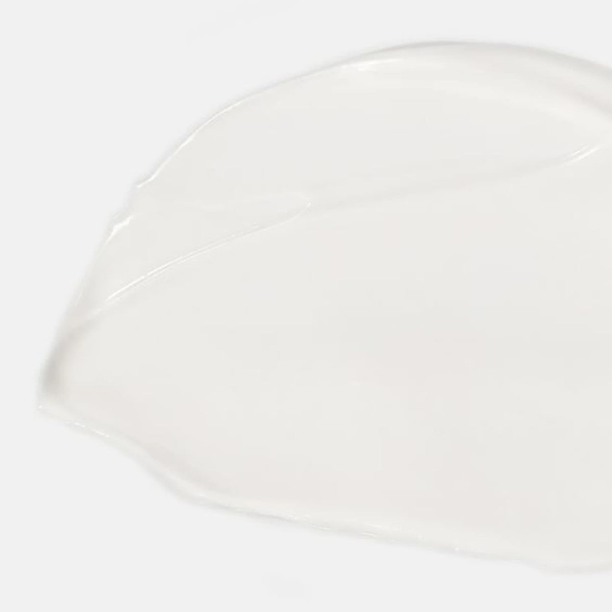 Shea Silk Cleansing Milk – texture close-up