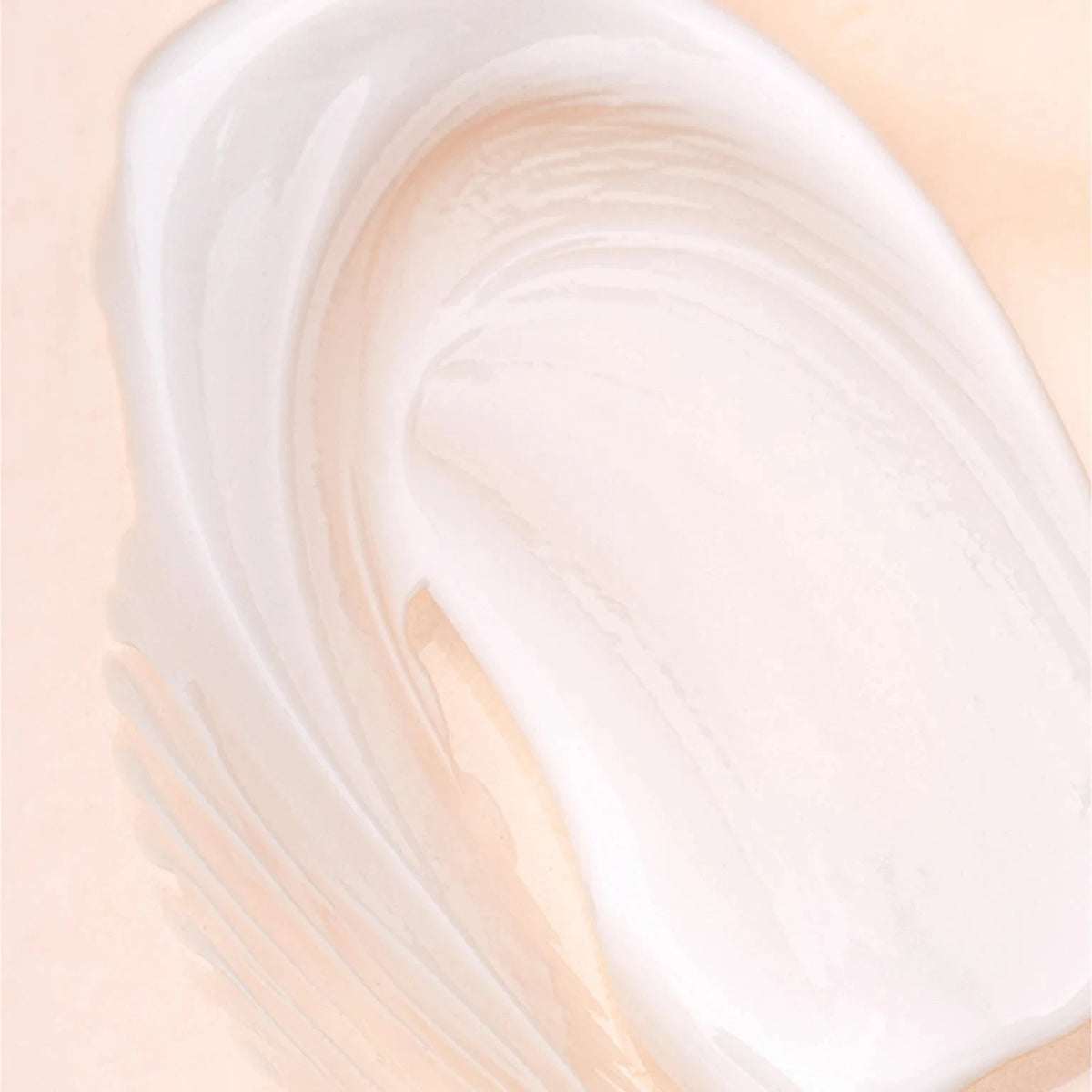 Phyto-Retinol Refining Eye Serum – texture close-up